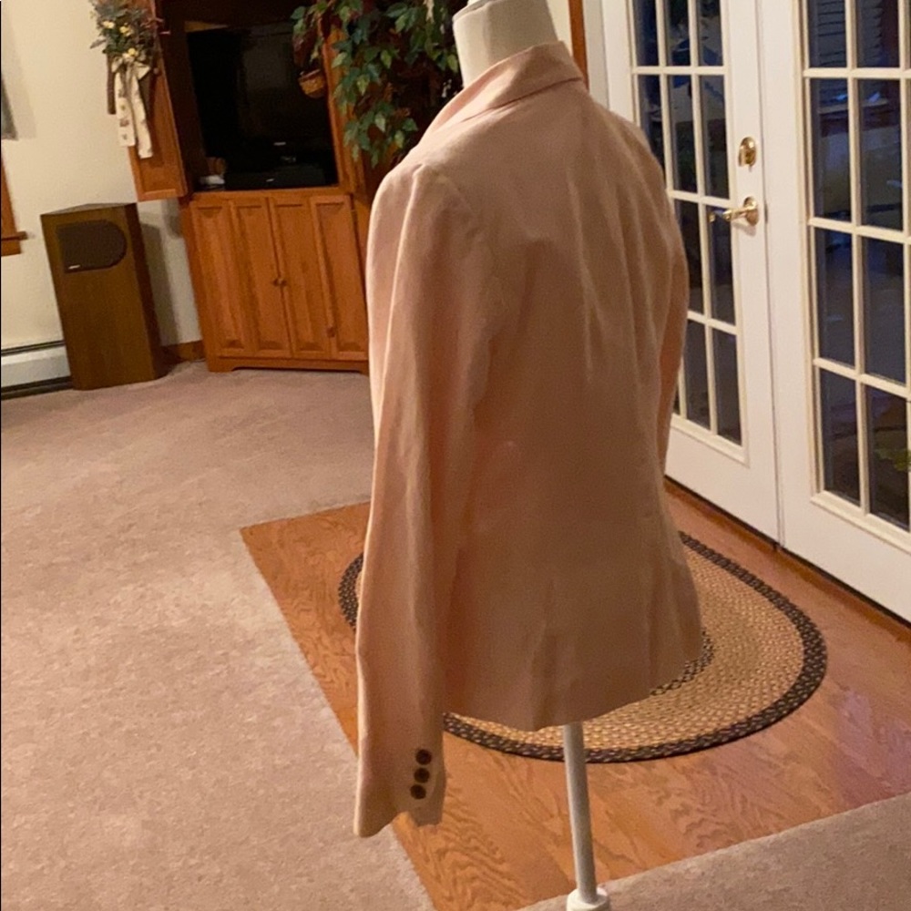 Pink blazer! - Picture 2 of 3